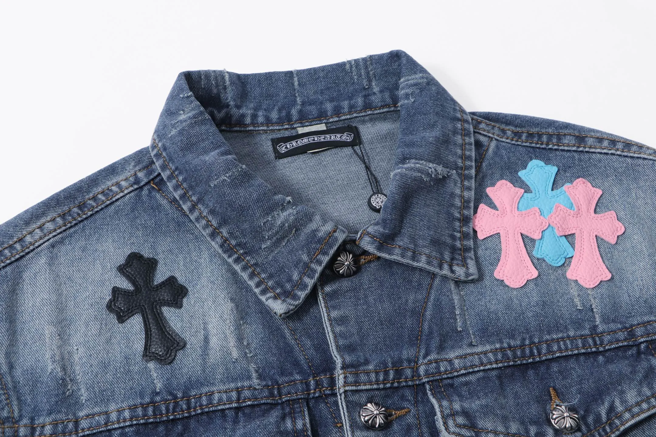 P310 Chrome Hearts Chrome Hearts leather cross-piece embroidered shirt denim jacket Color: black blue black Size: M L XL XXL XXXL